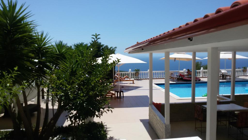 Hotel Relax Dhërmi Facilidades foto